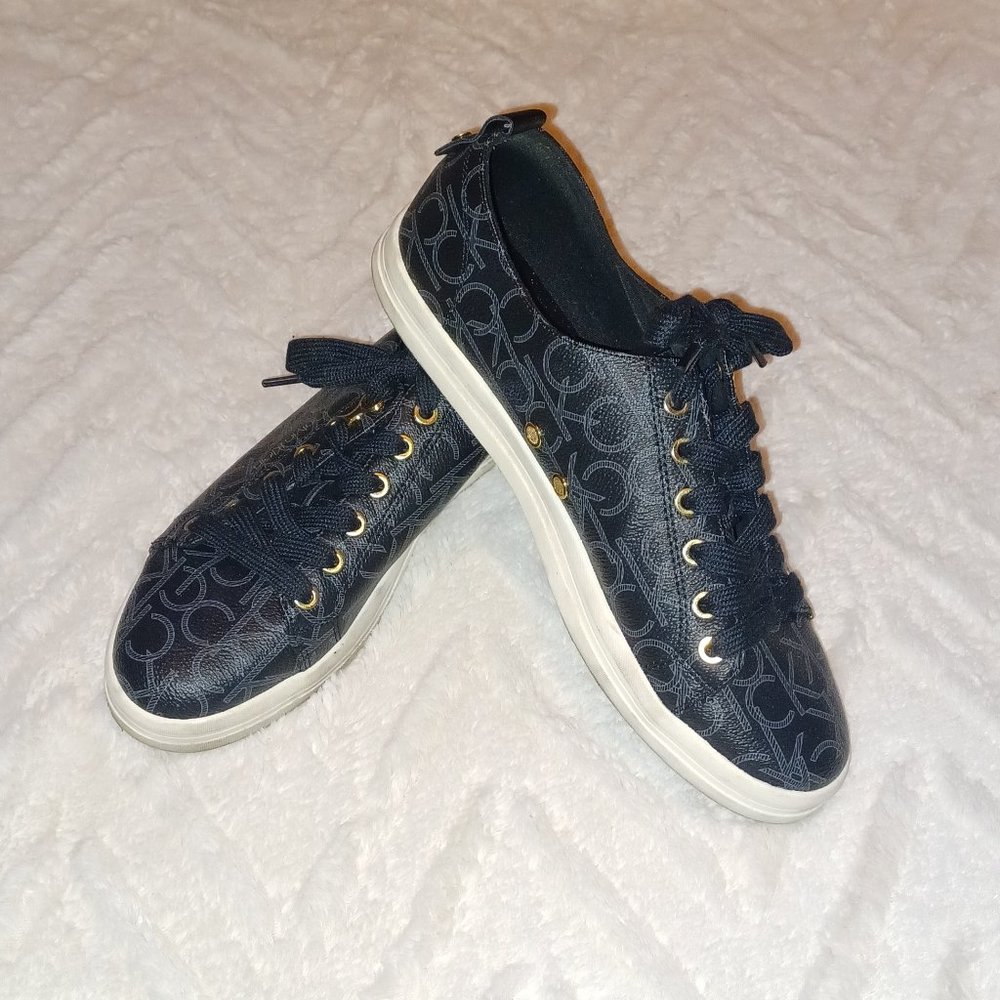 CALVIN KLEIN  MICHAELA